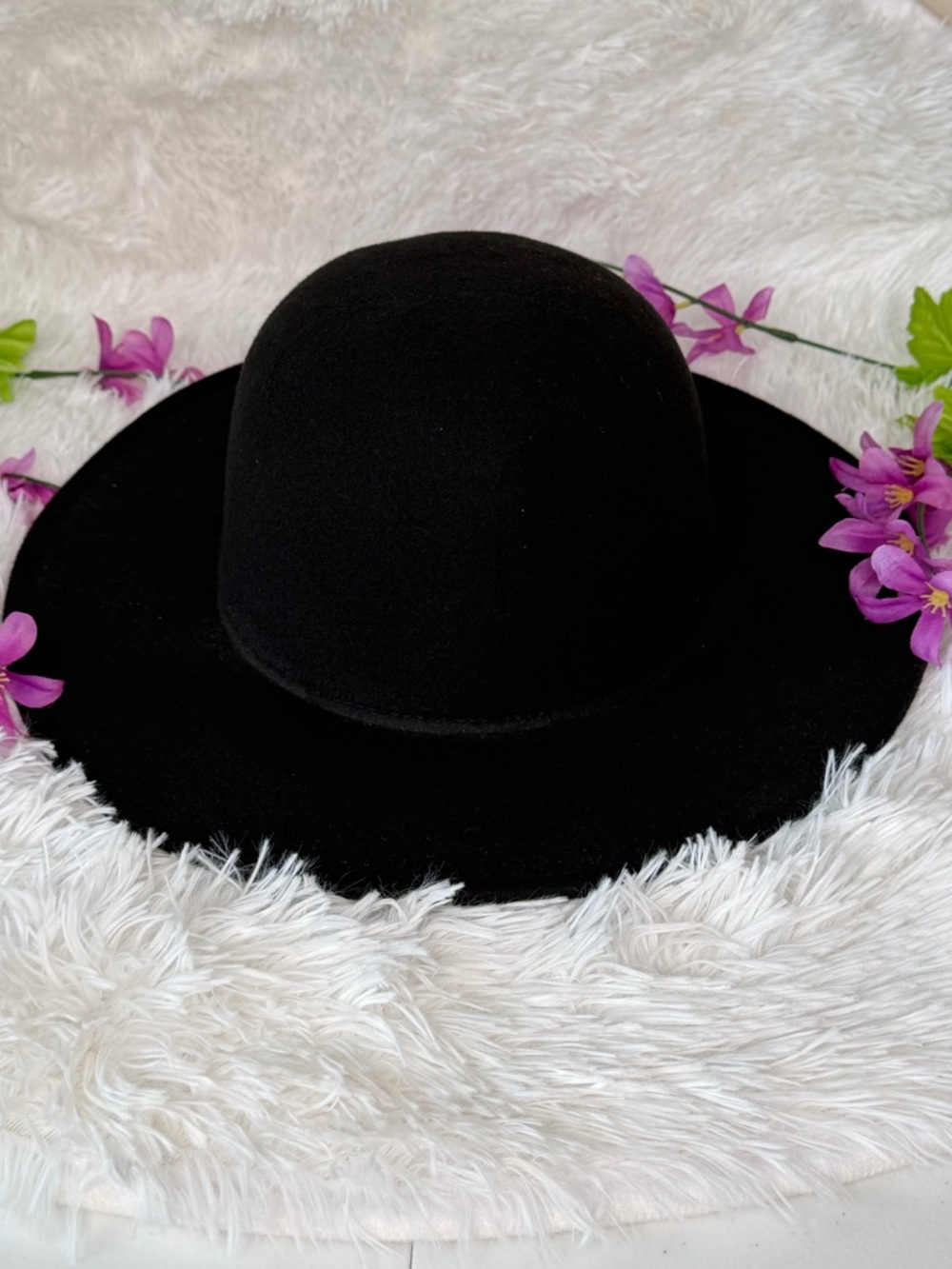 Carbon Black Wide-Brim Wool Felt Hat One Size Unisex